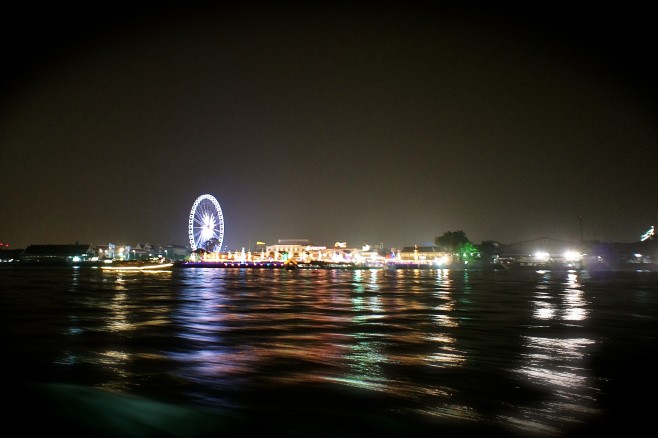 Asiatique-Helen-08