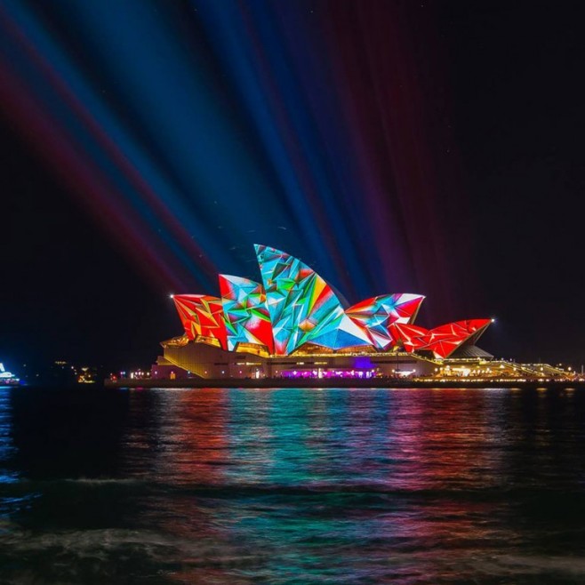light-art-festival-vivid-sydney-1-768x768
