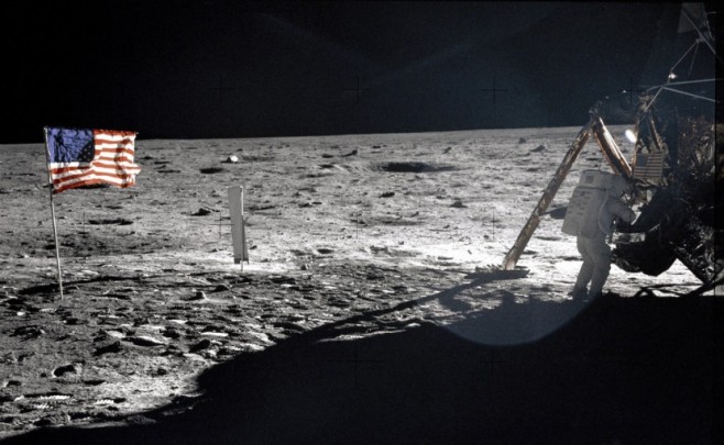 moon7-830x5122