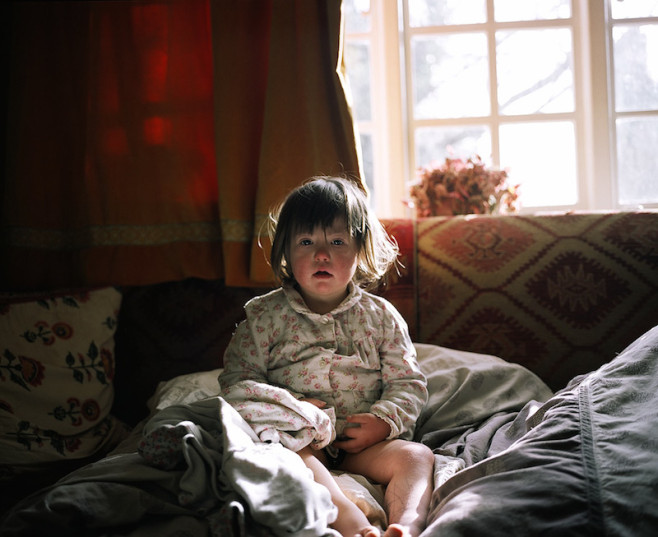 Sian_Davey_Finding_Alice_01