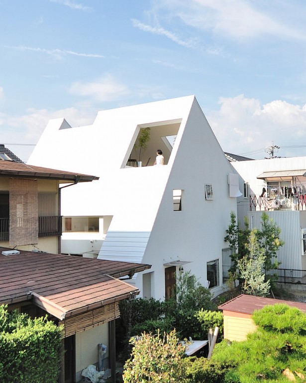 Top10_Urban_Homes_02-615x768
