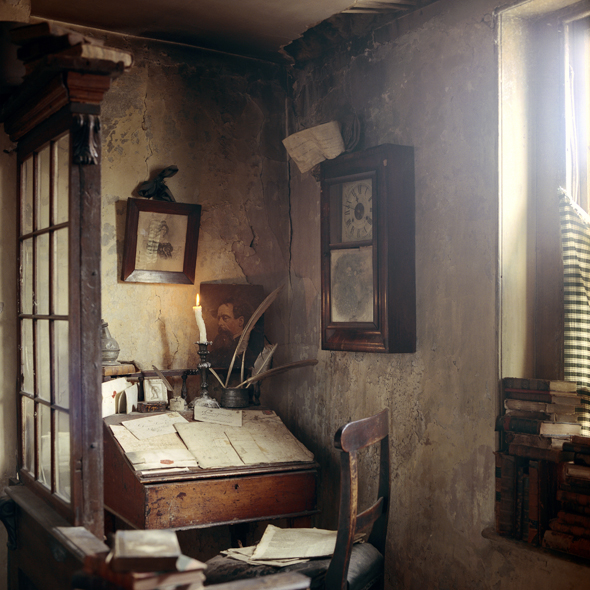 Dickens' Desk