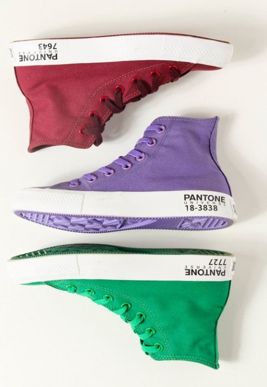 pantone-22-ac-530x768
