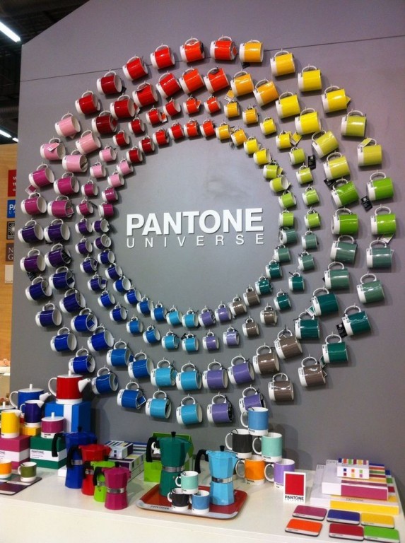 pantone-9-573x768