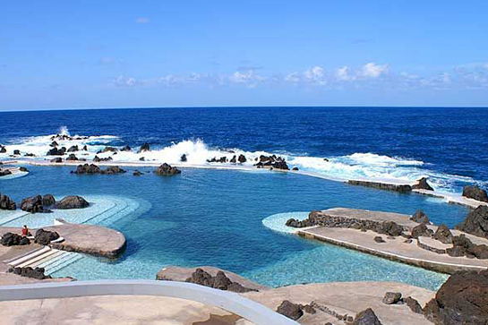 7.The-Natural-Pools-Of-Porto-Moniz