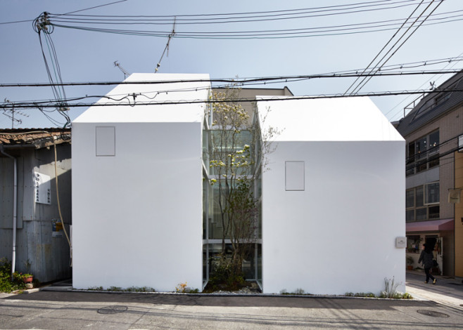 Blanc_House_by_Yuko_Nagayama_dezeen_ss_1
