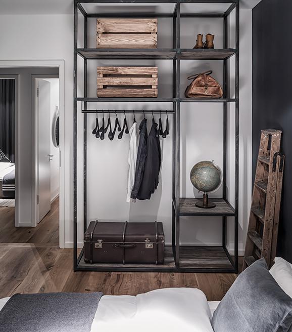 Edgy-luxury-apartment-in-the-heart-of-Berlin-ShockBlast-5