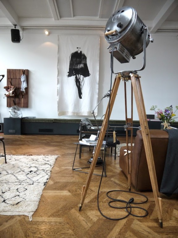 THE-LOFT-_-AMSTERDAMNEXT_COM-_-VOSGESPARIS_COM-FRONT-8-576x768