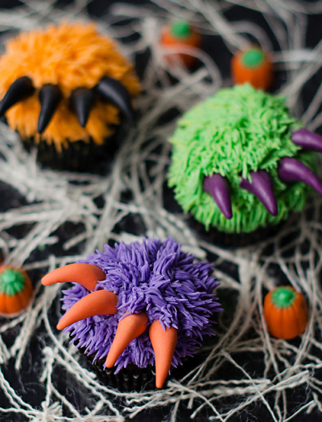 halloween_cupcakes_beautifullife_18
