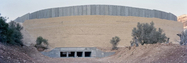 wall09