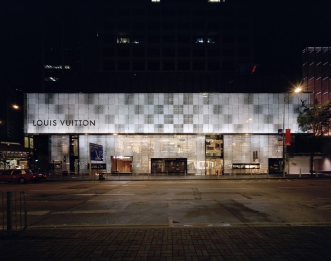 01_lvhk_0211-704x554