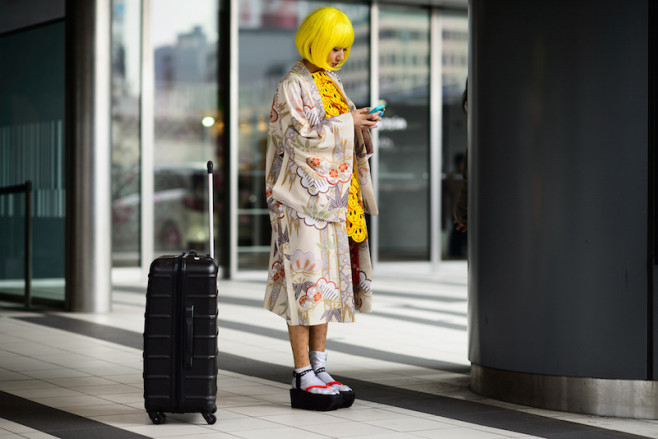 04-fashion-week-tokyo-street-style-fall-2015-07