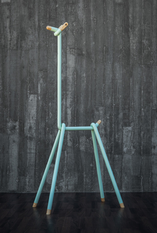 ASTUDIO_ANDRE_SIMON_LLAMA_08