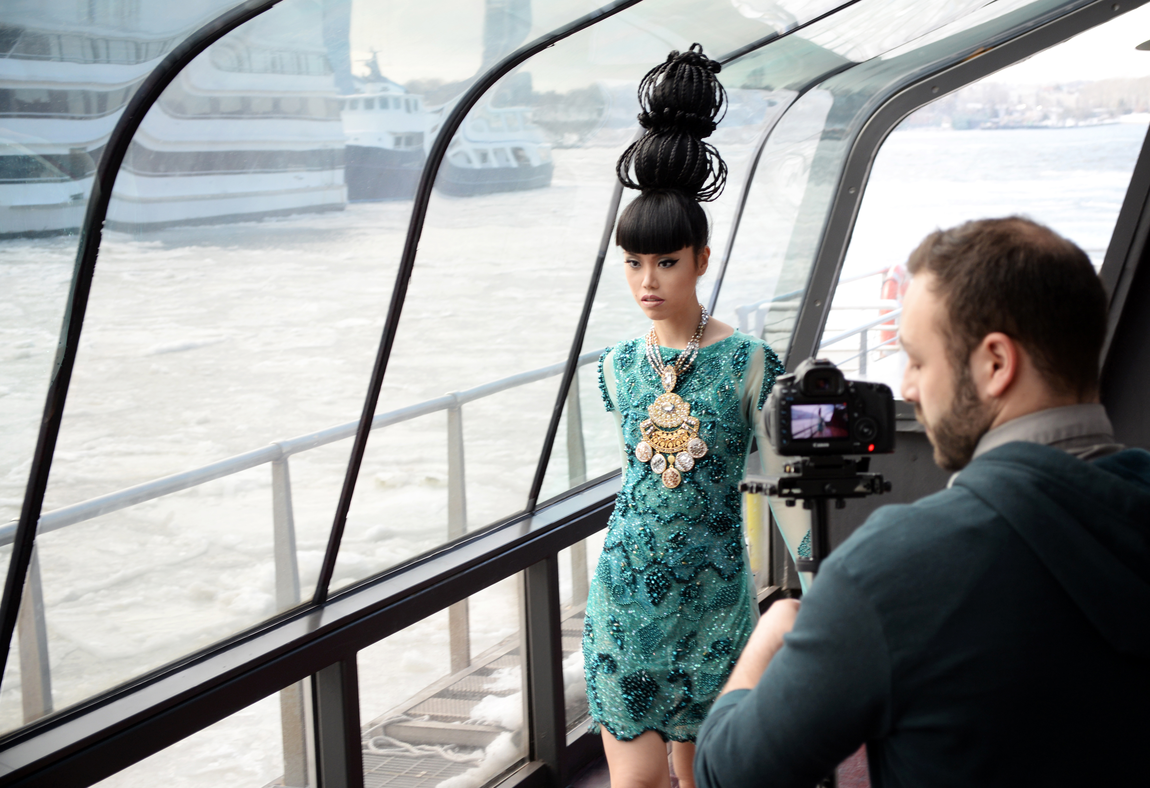 BEHIND THE SCENE - Jessica Minh Anh in Syeda Amera, Sonia Heilbron Jewellery 3 - photo Michael Minutoli 3