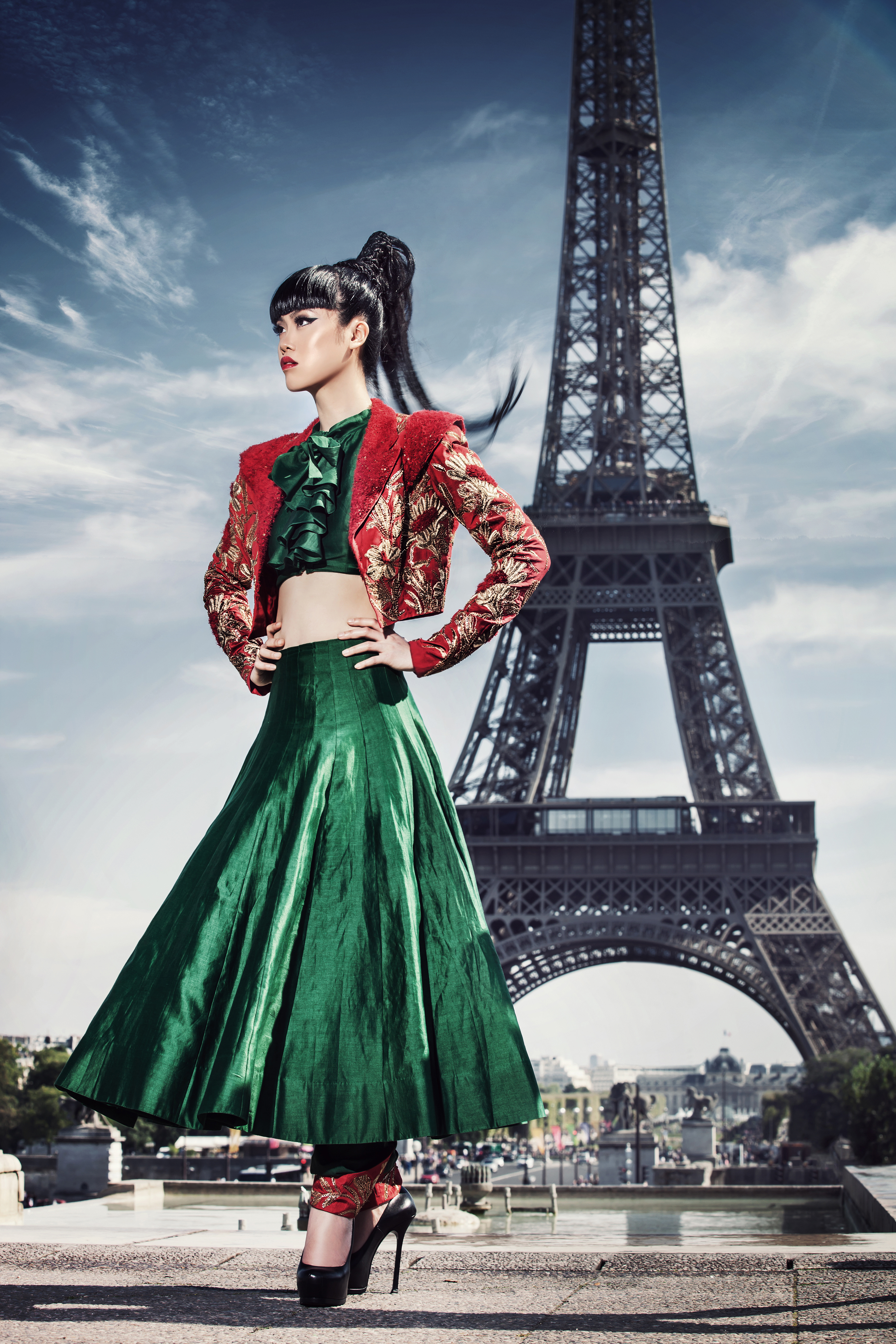LATEST - Jessica Minh Anh in Shilpa Reddy Studio Feb 2015 - photo John Oakley