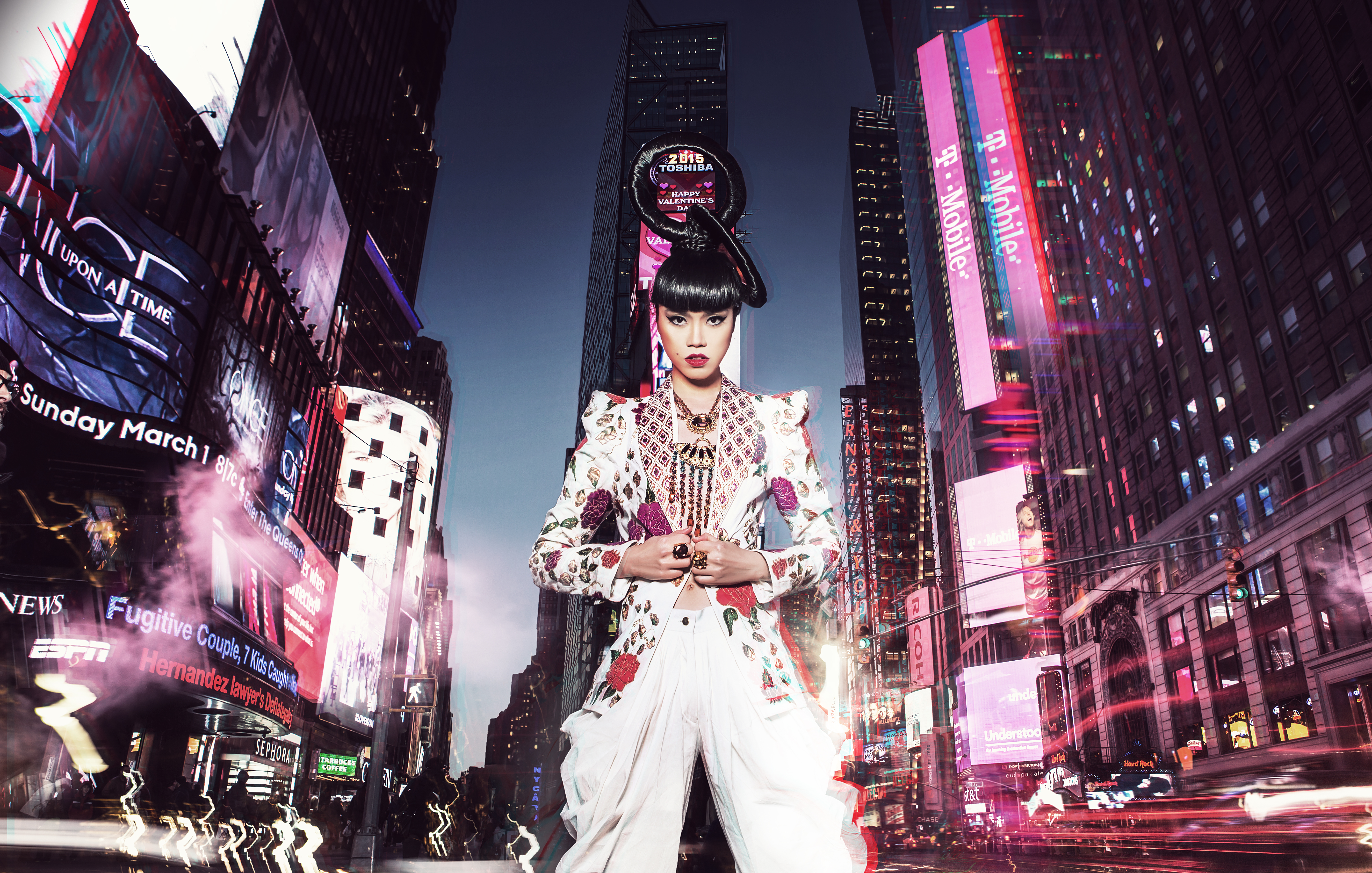 (OFFICIAL PHOTO) Jessica Minh Anh wearing Shilpa Reddy and Sonia Heilbron at New York Times Square