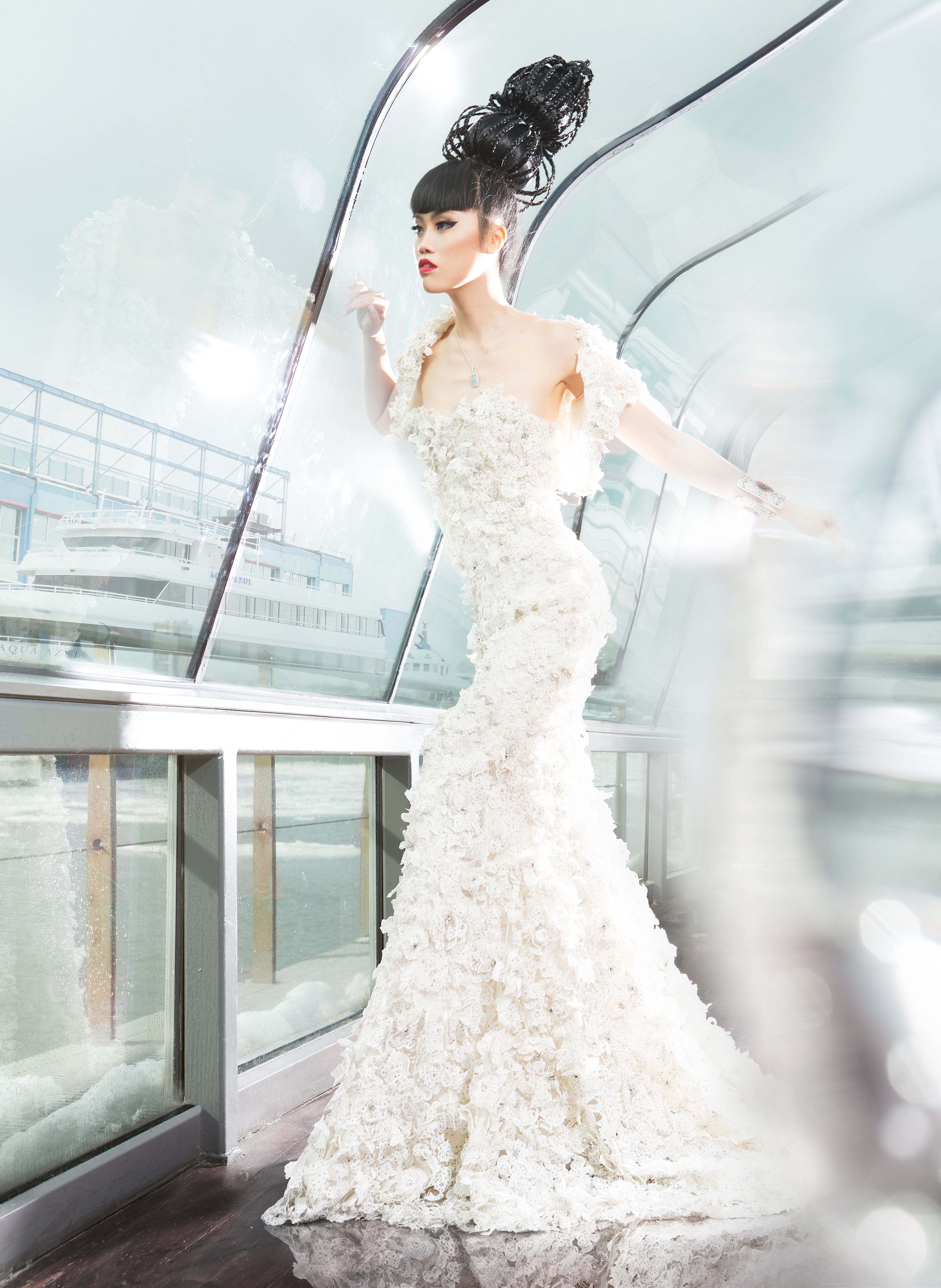 (OFFICIAL PHOTO) - Jessica Minh Anh wearing Yumi Katsura, Ivanka Trump Jewelry, and Sonia Heilbron on the Hudson River in New York