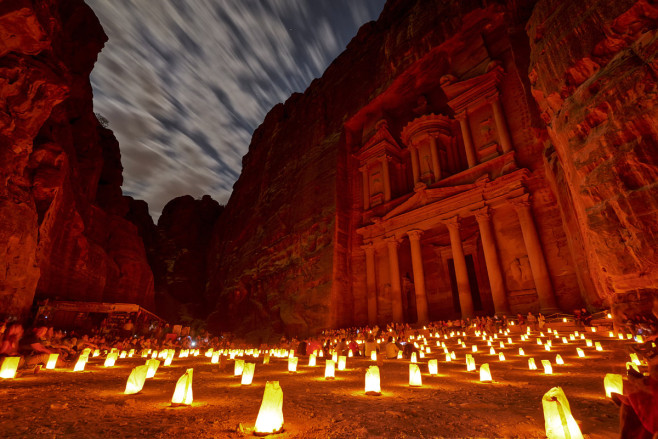 the-famous-petra-treasury-in-jordan-lit-up-at-night-by-candles