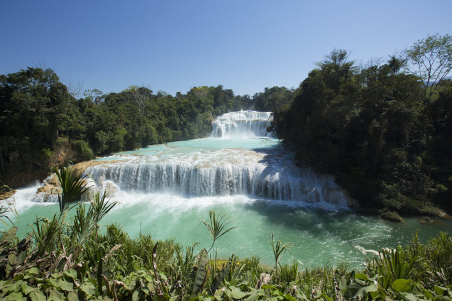the-waterfalls-of-the-rio-tulijá