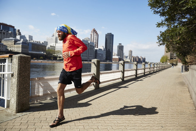 trans-america-runner-patrick-sweeney-runs-along-new-york-s-famous-west-side-highway-during-his-epic-3-233-mile-run