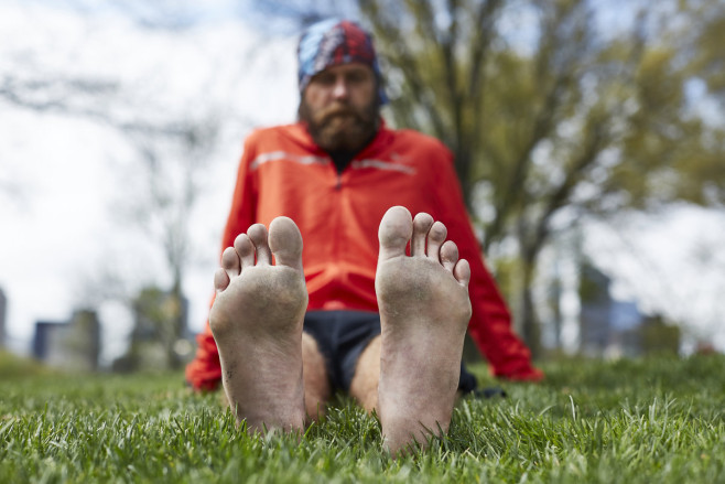 trans-america-runner-patrick-sweeney-shows-off-his-battered-feet-after-his-epic-run-across-the-country