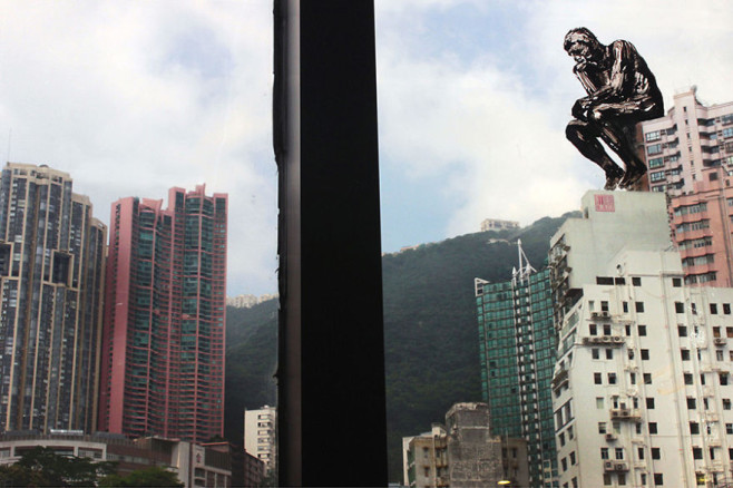 Asias-social-and-political-issues-through-the-surrealistic-eyes-of-Pejac.16__880