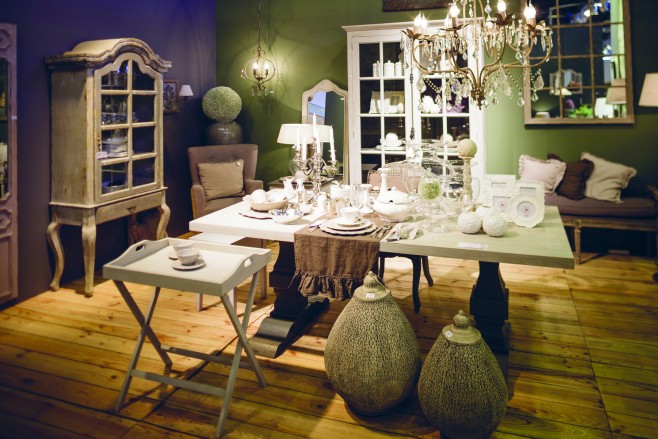 J15_HALL5A_COTEDECO_CoteTable_AN_08