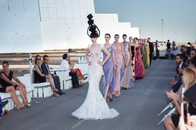 (Official) J Summer Fashion Show 2015 - Jessica Minh Anh and models in Hoang Hai