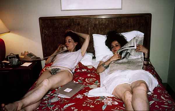 nan_goldin__kiki_and_maggie_at_the_sonesta_hotel_cambridge-358-1