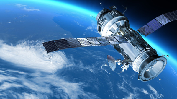 1437947189_satellite-600x335