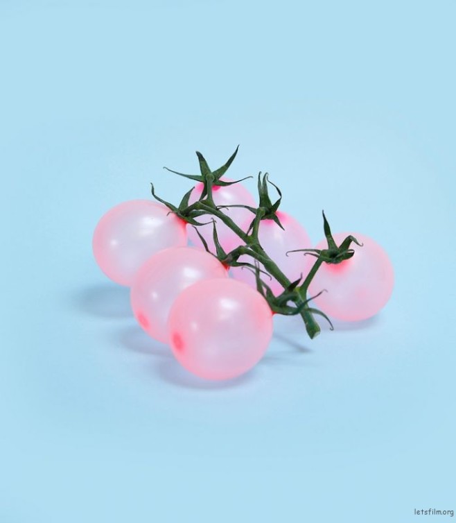 2571