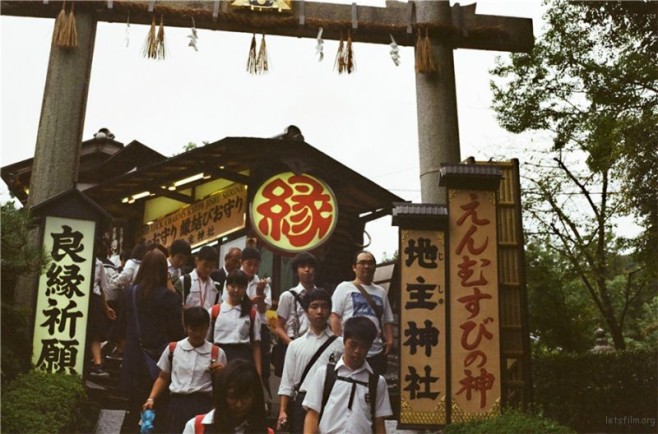 44-日本-京都-清水寺与学生