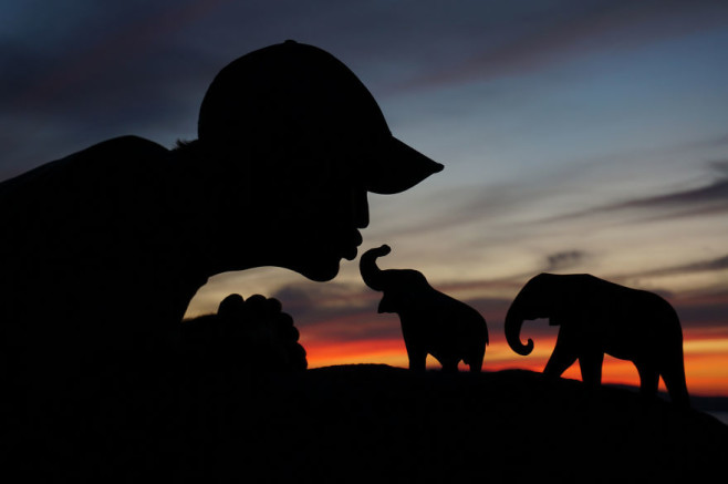 Cardboard-Cutouts-Come-to-Life-in-Magical-Sunset-Silhouettes__880