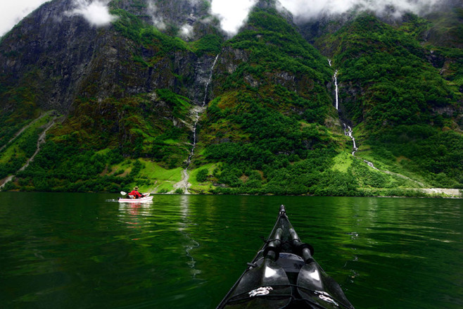 travel-kayak-photography-fjords-tomasz-furmanek-norway-6