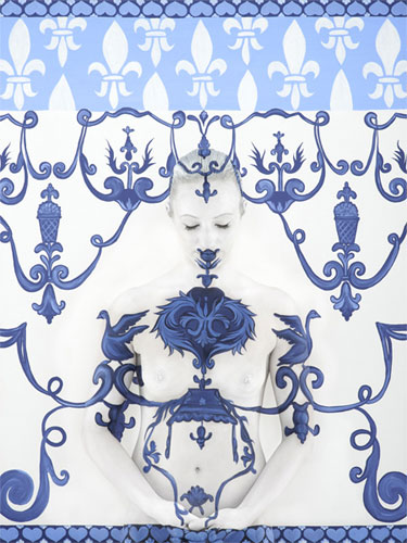 Emma Hack BLUE AND WHITE 系列 France © Emma Hack 2012 C-type print