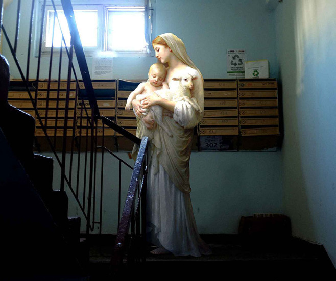 classical-modern-city-painting-daily-life-gods-alexey-kondakov-18