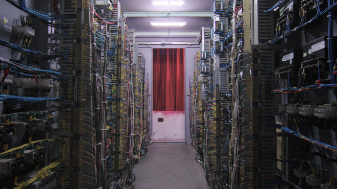 0343，三頻道錄像裝置（彩色／有聲），16’00”Loop ，2015-1