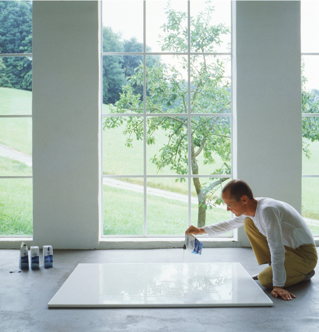wolfgang_laib_at_work