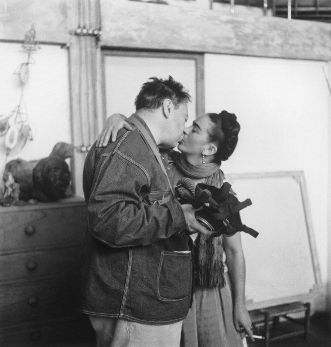 020-frida-kahlo-and-diego-rivera-theredlist