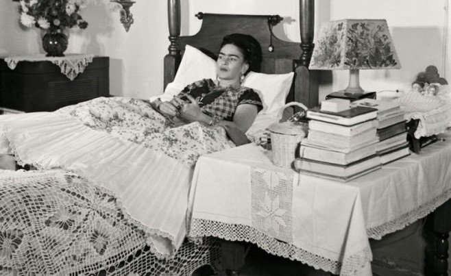 JuxtapozFridaKahlo02-810x8201