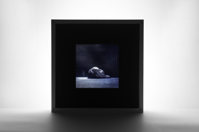 2560-0-black-5 copy