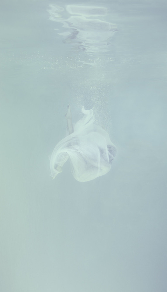MalloryMorrison_photography-Shroud-1050x1838