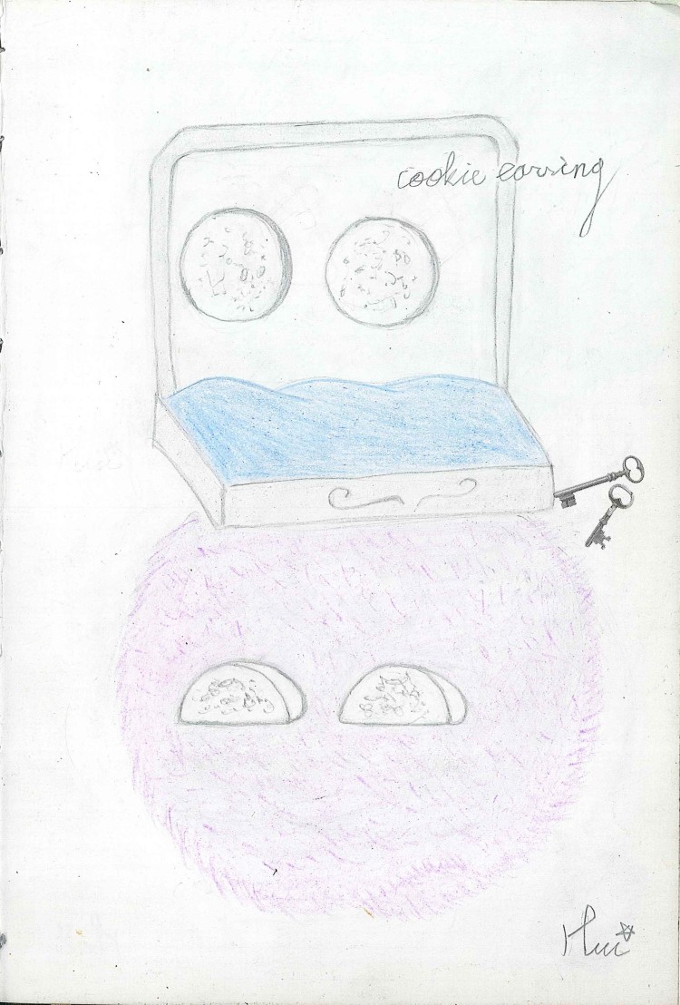 cookie earring