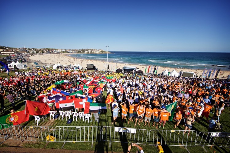 2016 the Biggest English Lesson @ Bondi Beach