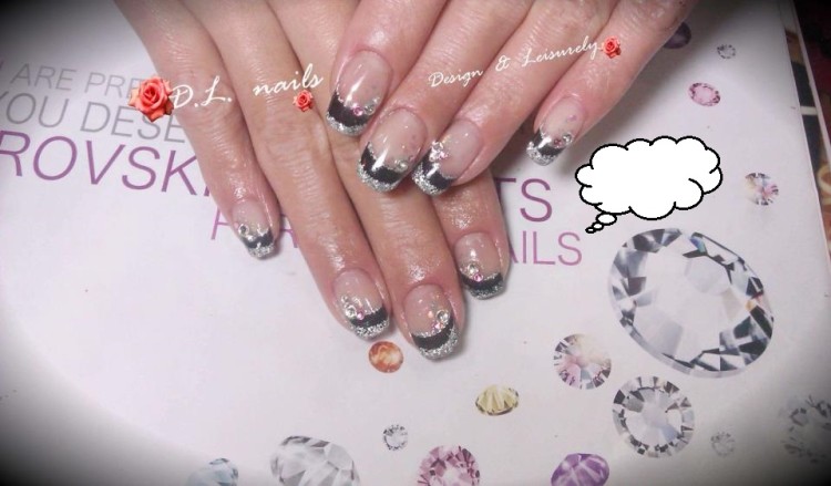 black nail