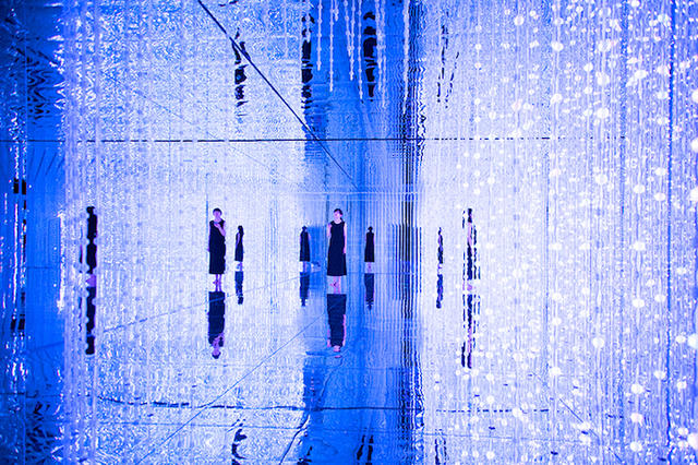 dmm_planets_art_by_teamlab_5