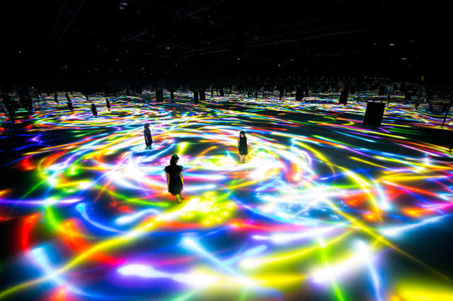 dmm_planets_art_by_teamlab_7