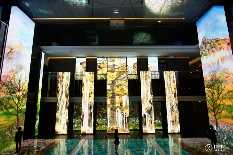 circulumformosa_goldenwaterfall2