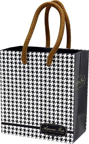 fashion-handbag