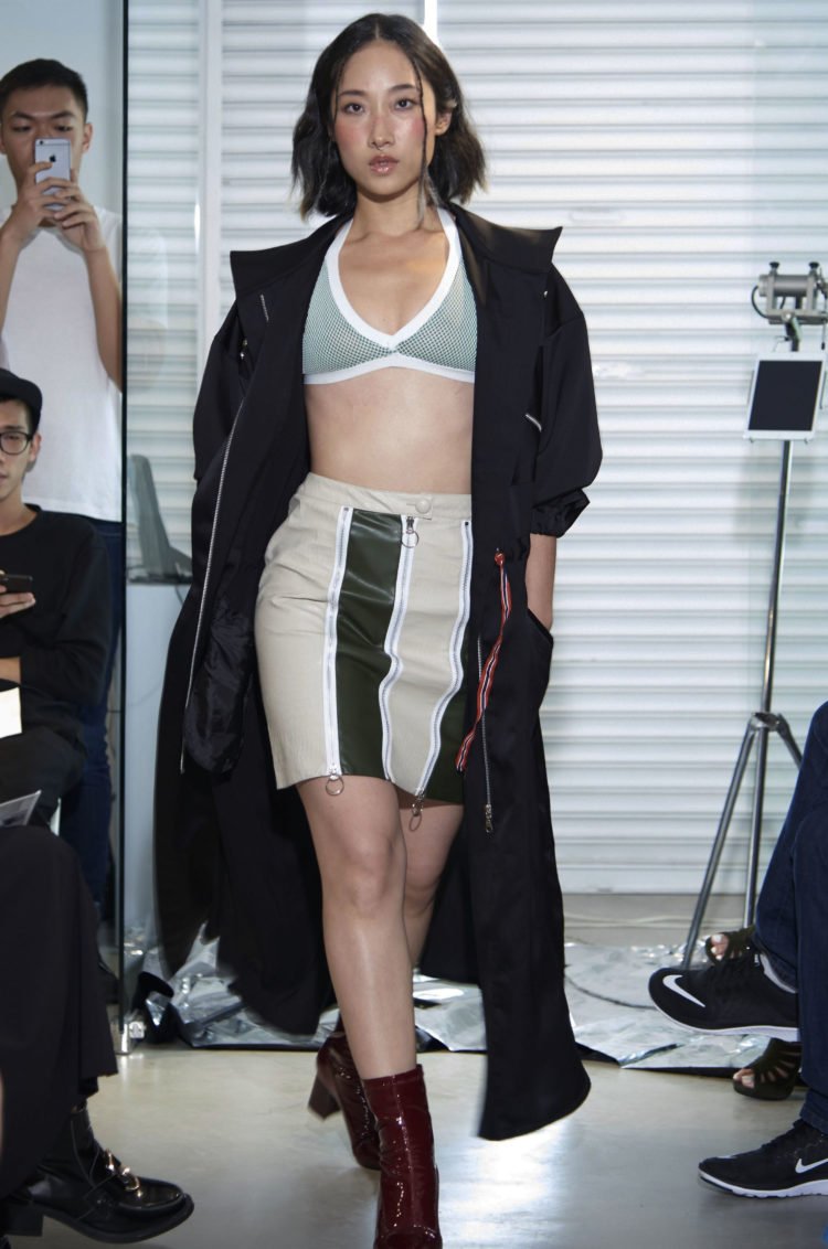 look1-raychu17ss